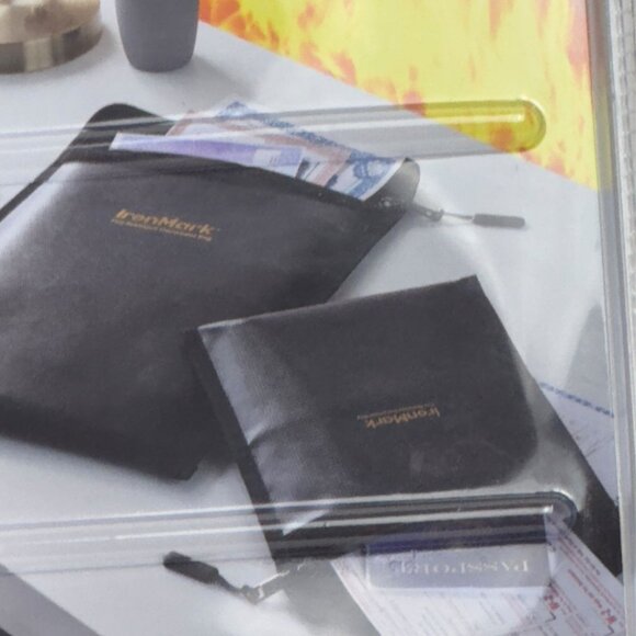 Fire Resistant Document Bags With Zippers For Cash & Documents Set Of 3 - Picture 5 of 14